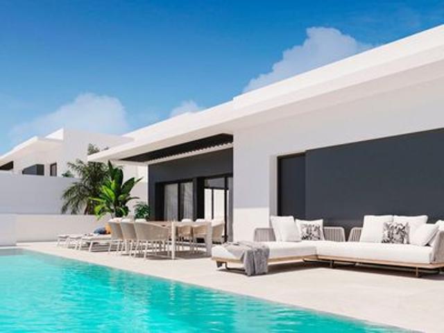 Villa en venta en Rojales