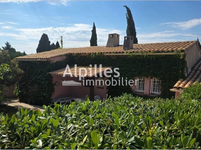 Villa vente à Arles, Aureille