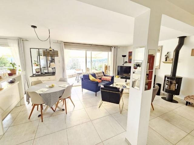 Villa vente à Arrondissement de Toulon, Le Lavandou