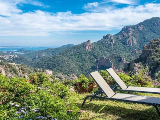 Villa vente à Arrondissement de Draguignan, Les Adrets-de-l'estérel