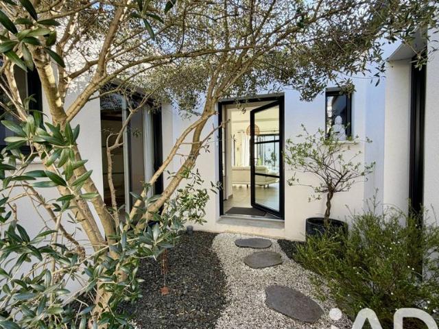 Villa vente à La Rochelle, Périgny