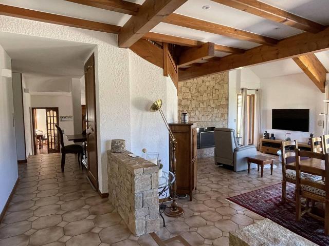 Villa vente à Saint-Julien-en-Genevois, Reignier-ésery
