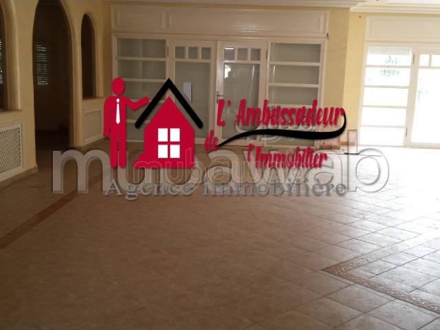 Villa vente à Anfa, Gharb-Chrarda-Beni Hssen
