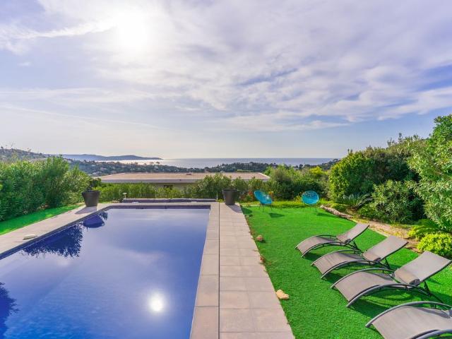 Villa vente à Arrondissement de Draguignan, Cavalaire-sur-mer