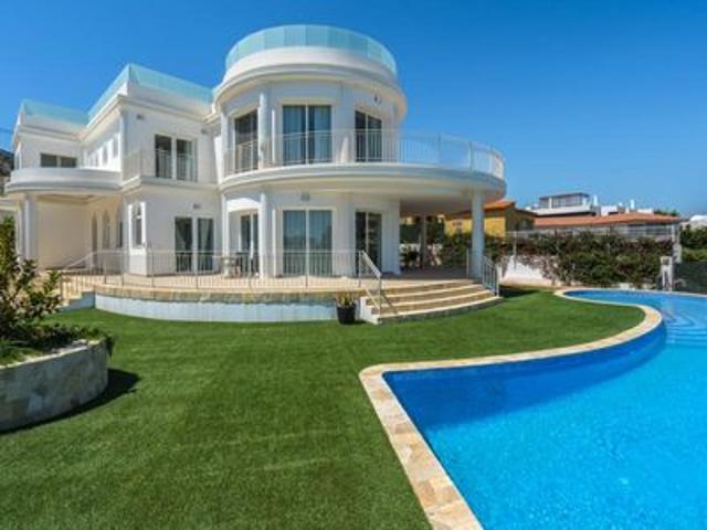 Villa en venta en Altea