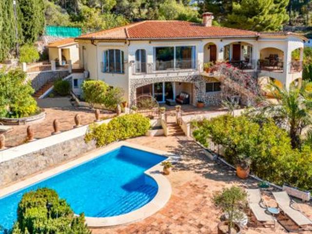 Villa en venta en Altea