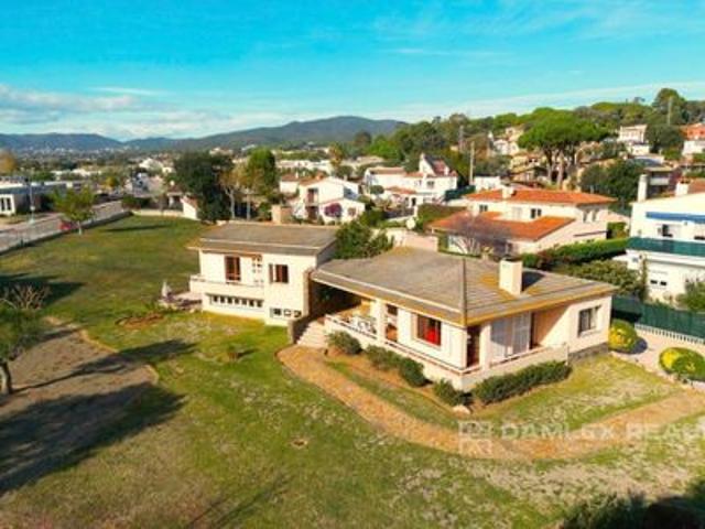 Villa en venta en Calonge