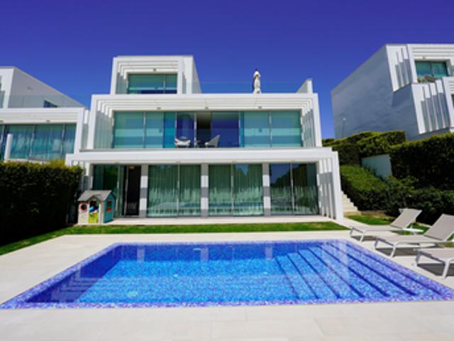 Villa en venta en San Roque