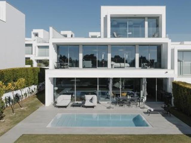 Villa en venta en San Roque