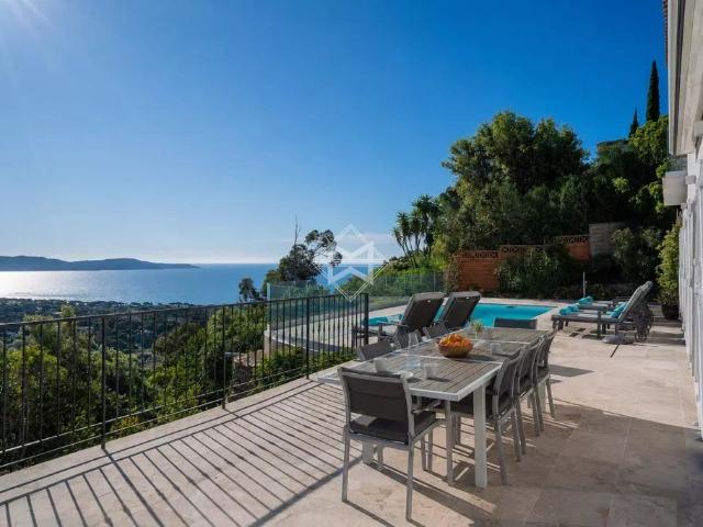 Villa vente à Arrondissement de Draguignan, Cavalaire-sur-mer