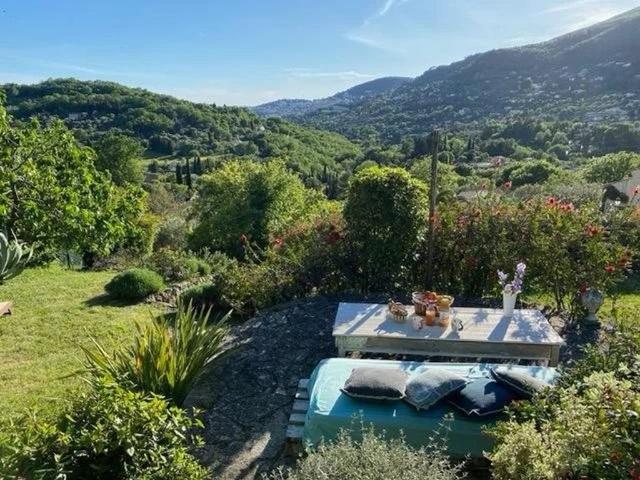 Villa vente à Grasse, Châteauneuf-grasse