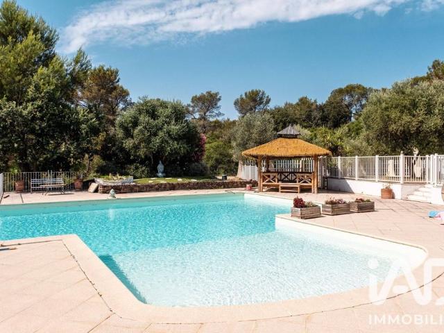 Villa vente à Arrondissement de Toulon, Cuers
