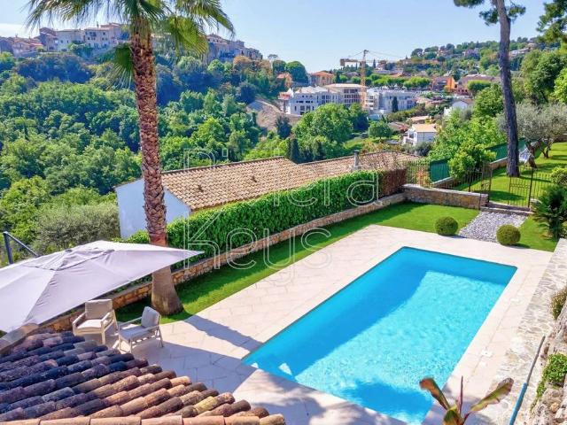 Villa vente à Grasse, Gattières