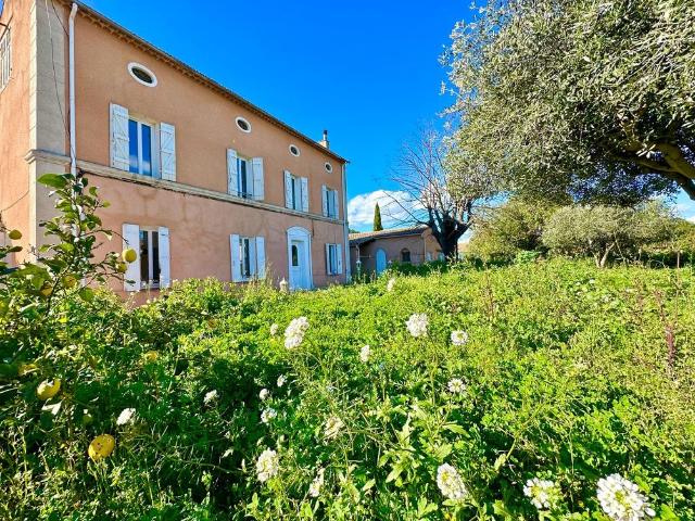 Villa vente à Arrondissement de Toulon, La Farlède