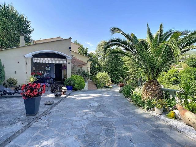 Villa vente à Nice, Tourrette-levens