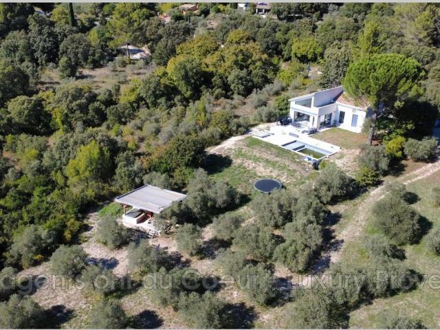 Villa vente à Aix-en-Provence, Vauvenargues