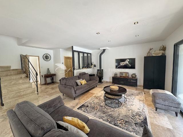Villa vente à Carpentras, Pernes-les-fontaines