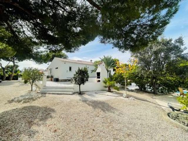 Villa en venta en Altea
