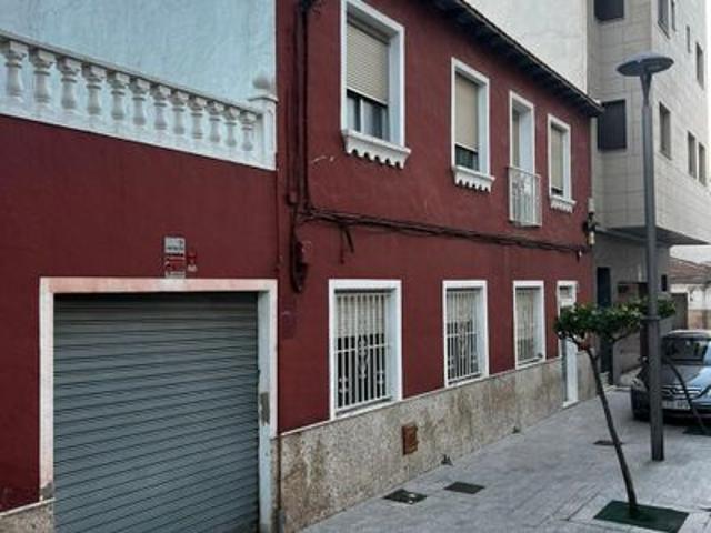 Villa en venta en Guardamar Del Segura