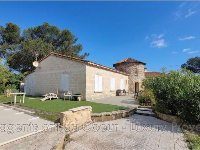 Villa vente à Aix-en-Provence, Bouc-bel-air