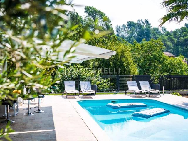 Villa vente à Nice, Contes