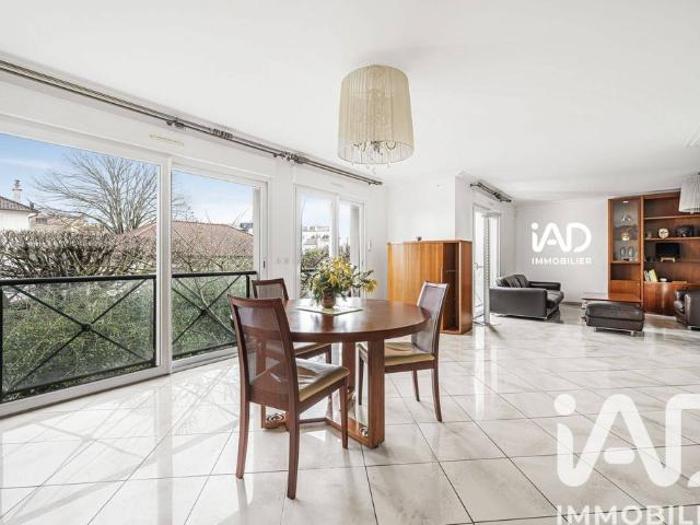 Villa vente à Nanterre, La Garenne-colombes