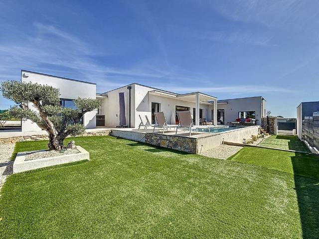 Villa vente à France métropolitaine, Nîmes