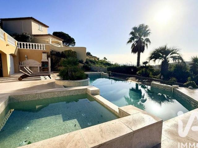 Villa vente à Roquebrune-sur-Argens, Var