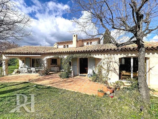 Villa vente à Grasse, Saint-cézaire-sur-siagne