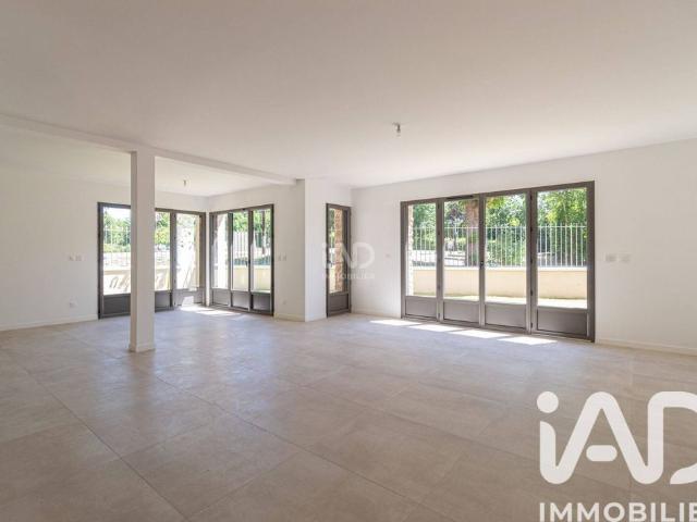 Villa vente à Nanterre, Saint-cloud