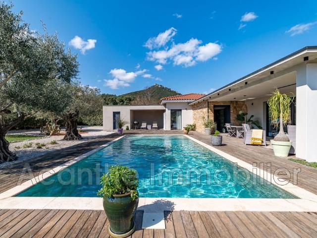 Villa vente à Lodève, Saint-mathieu-de-tréviers