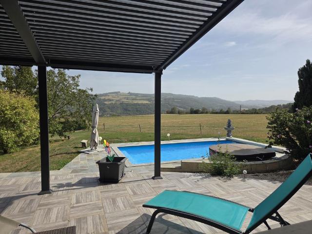 Villa vente à Saint-Ondras, Isère