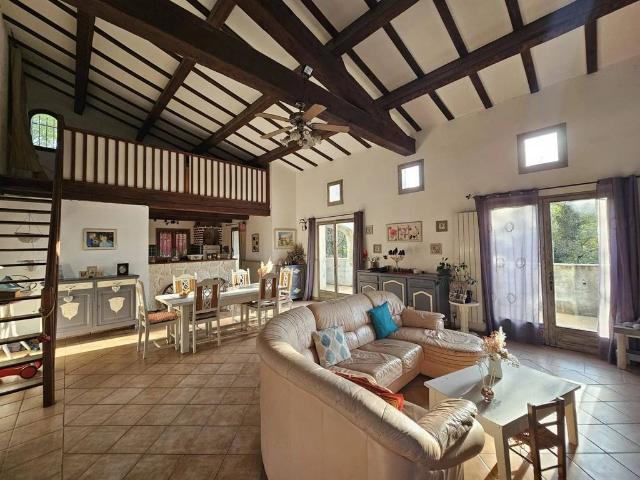 Villa vente à Arrondissement de Draguignan, Saint-paul-en-forêt