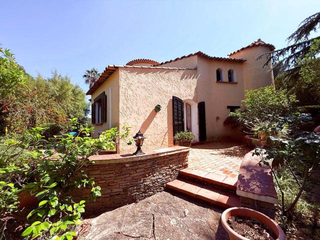 Villa vente à Arrondissement de Toulon, Sanary-sur-mer
