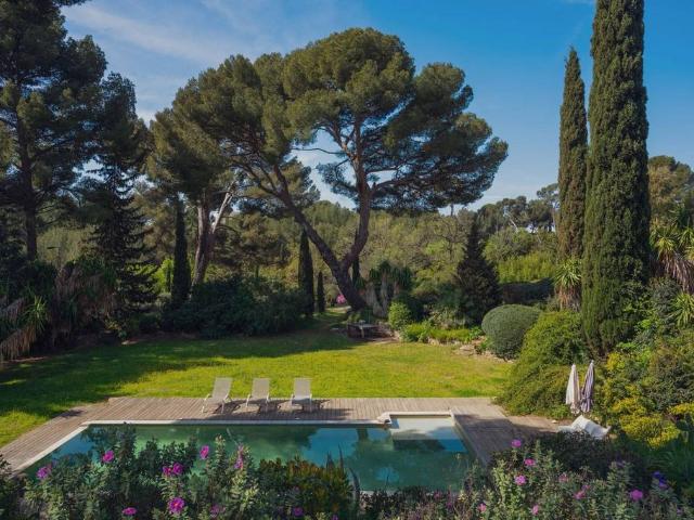 Villa vente à Arrondissement de Toulon, Le Pradet