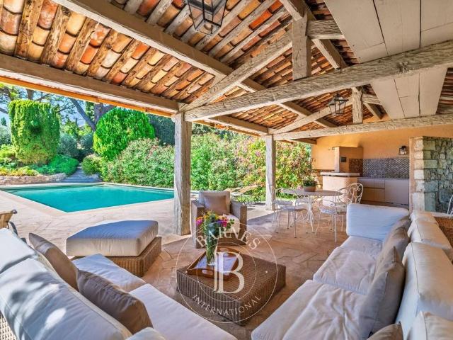 Villa location à Châteauneuf-Grasse, Alpes-Maritimes