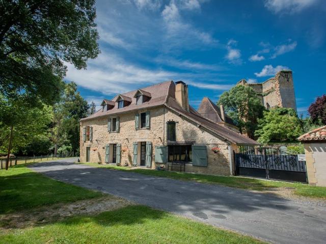 Villa vente à Cause-de-clérans