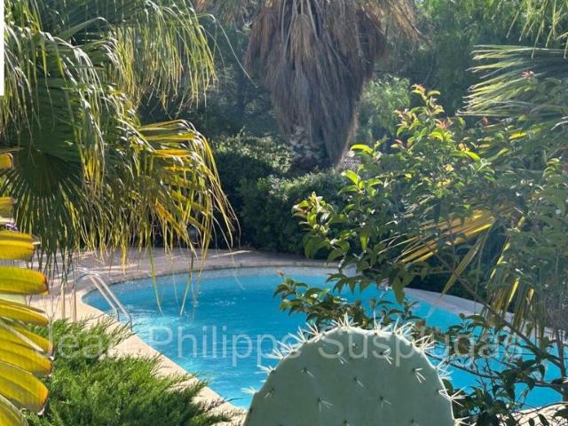 Villa vente à Arrondissement de Toulon, La Cadière-d'azur