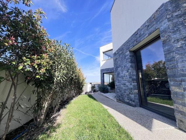 Villa vente à Lodève, Montarnaud