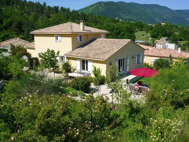 Villa vente à Nyons, Montbrun-les-bains