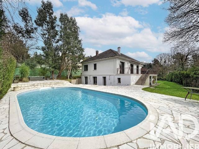 Villa vente à France métropolitaine, Montmorency