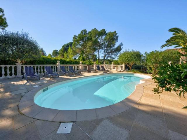 Villa vente à Grasse, Peymeinade