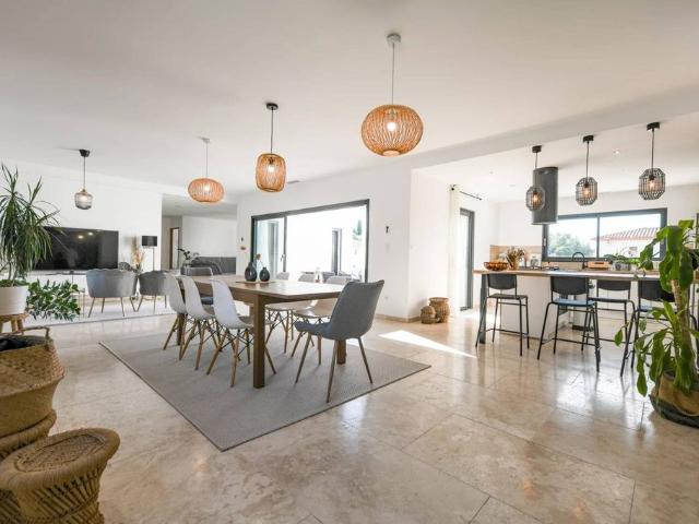 Villa vente à Nîmes, Uzès