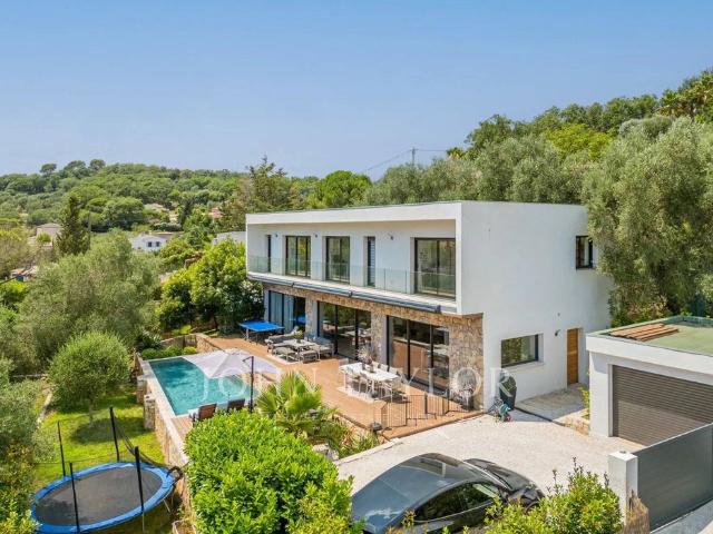Villa vente à Valbonne
