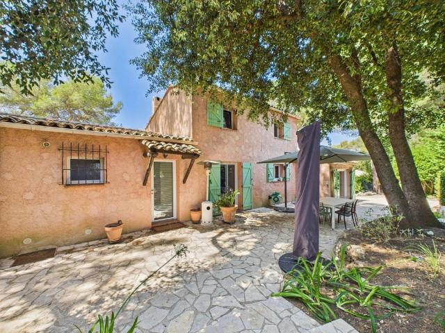 Villa vente à Grasse, Valbonne