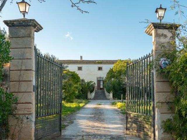 Villa en venta en Palma