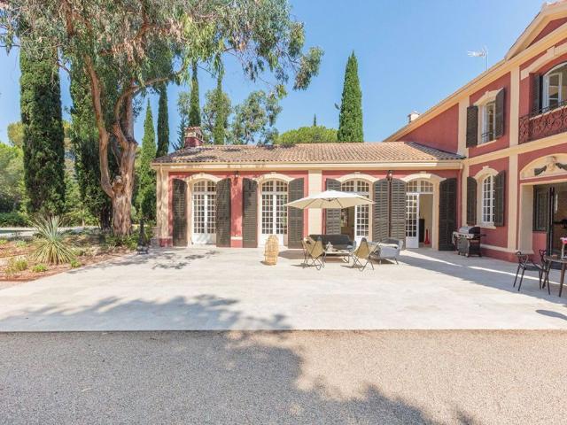 Villa location à Arrondissement de Toulon, Toulon