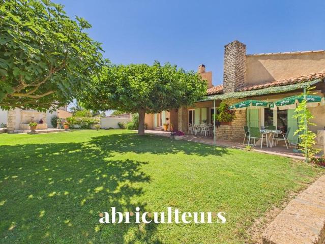 Villa vente à Aix-en-Provence, Provence-Alpes-Côte d'Azur