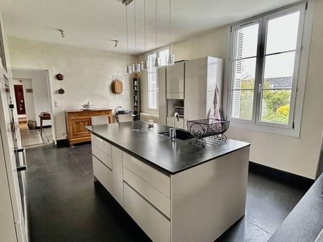 Villa vente à Cinq-Mars-la-Pile, Indre-et-Loire