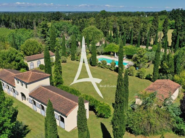 Villa vente à Arles, Eygalières